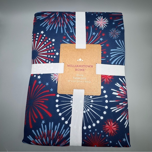 Williamstown 4th of July Fireworks Tablecloth 60x120 Easy Care Blue Red White - Picture 9 of 14
